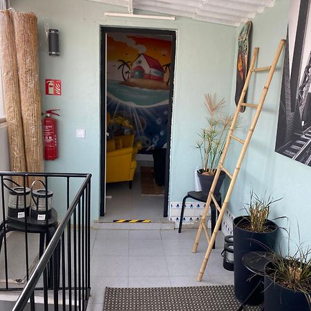 The Island Hostel & Cafe Лагуш Екстер'єр фото